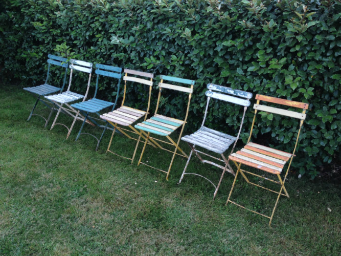 ENSEMBLE de 7 CHAISES DE JARDIN PUBLIC - Milieu XXème