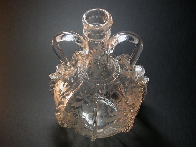 RARE CARAFE HOLLANDAISE 18e en VERRE SOUFFLÉ GRAVÉ