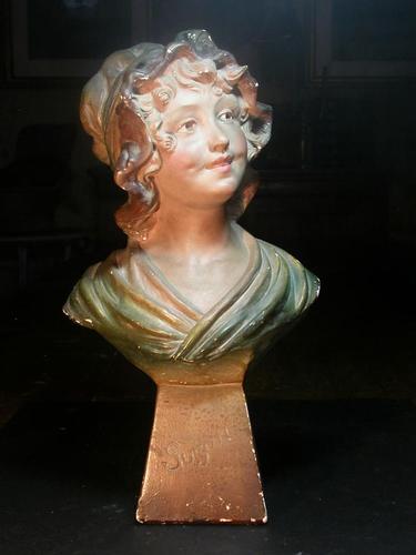 Ravissant BUSTE en PLATRE PAYSANNE “ SUZON ” signée C. Gimot