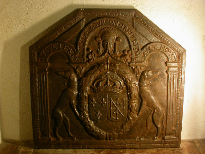 Grande PLAQUE de CHEMINEE en l'honneur de LOUIS XIII marquée